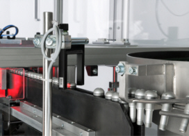 Zuführtechnik von Basotec für Bauteile der Automobilzulieferindustrie